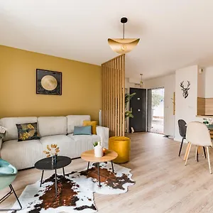 Appartement Le Nouveau Monde - Chic Et Confortable, Saint-Priest (Rhone)